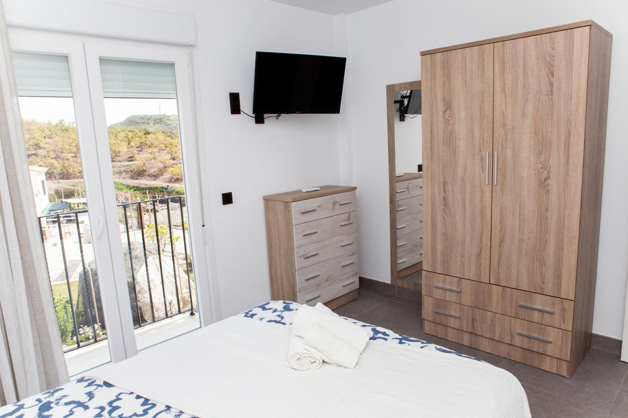 Apartamentos El Chorrilllo Almayate Bajo Dış mekan fotoğraf